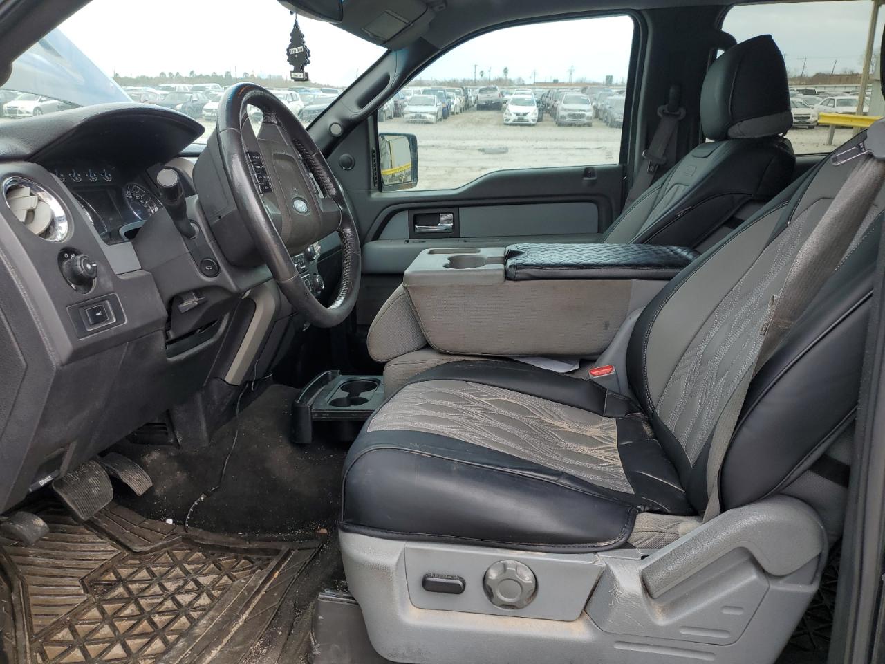 2013 Ford F-150 - Image 7