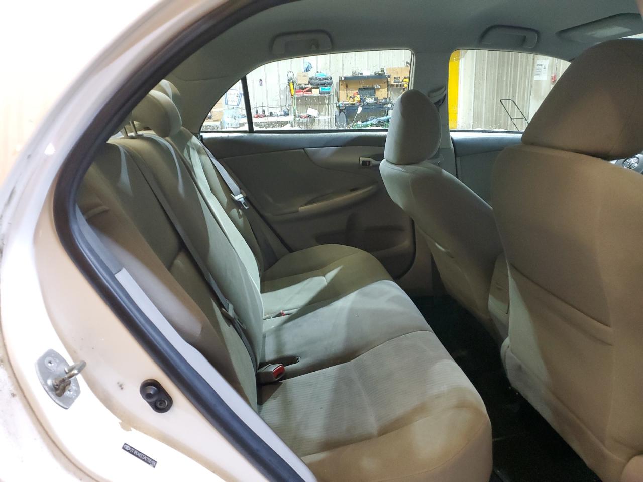 2010 Toyota Corolla - Image 10