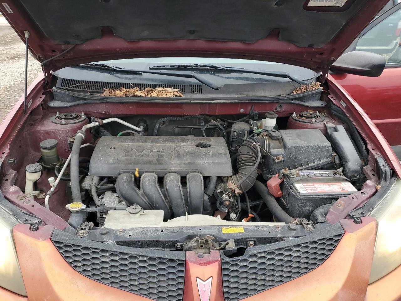 2004 Pontiac Vibe - Image 11