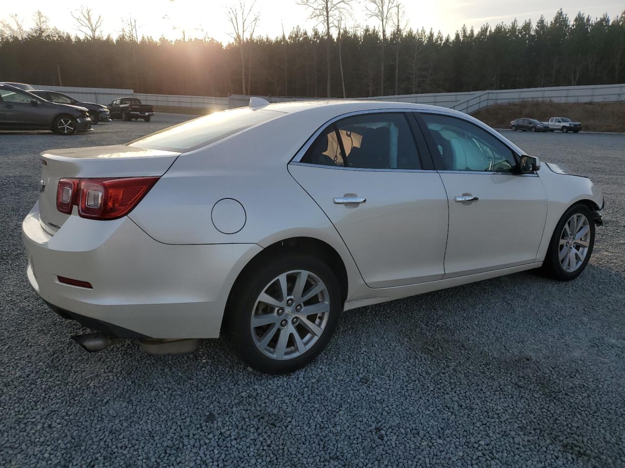 2014 Chevrolet Malibu - Image 3