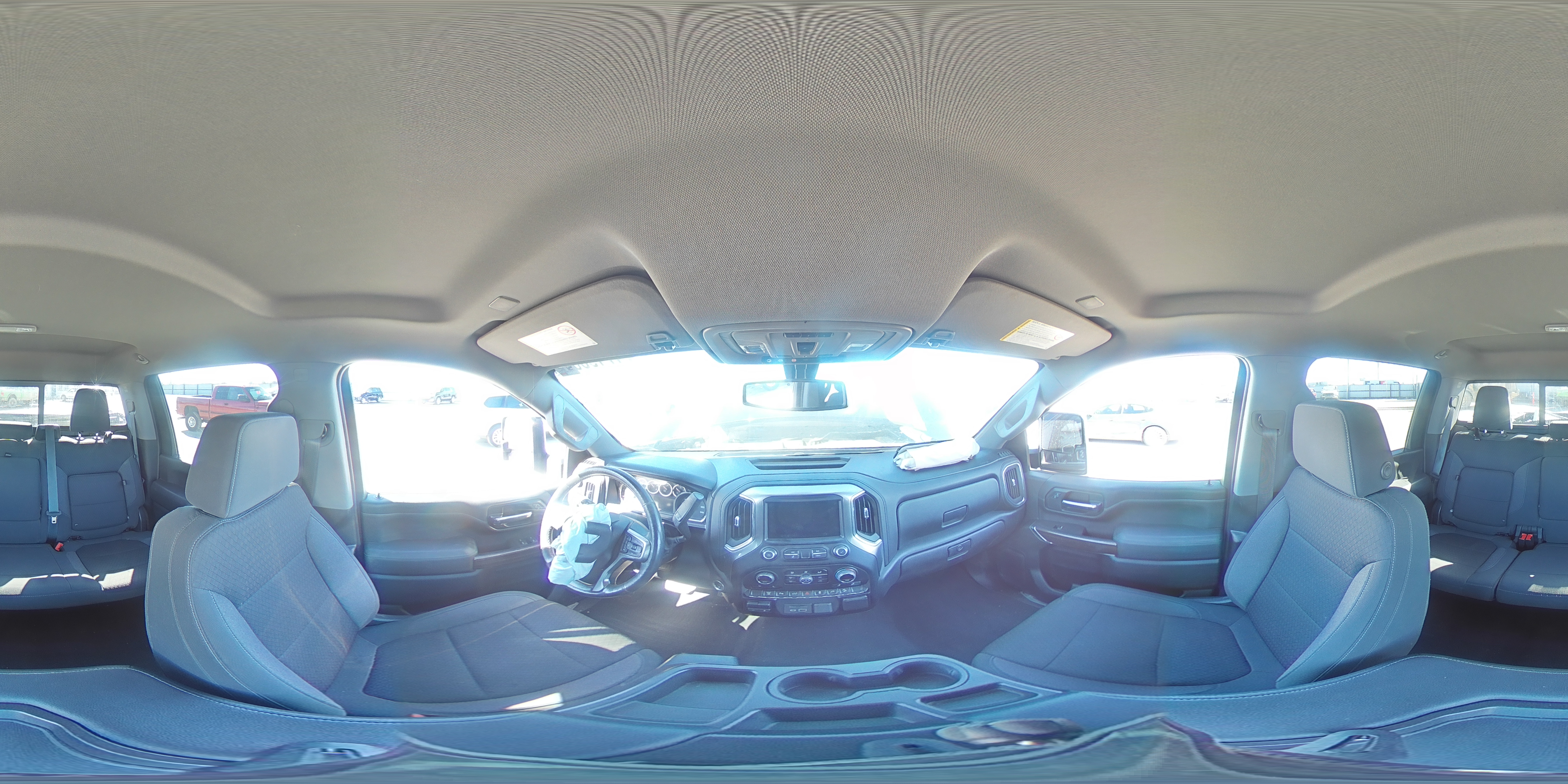 2020 Chevrolet Silverado - Image 13