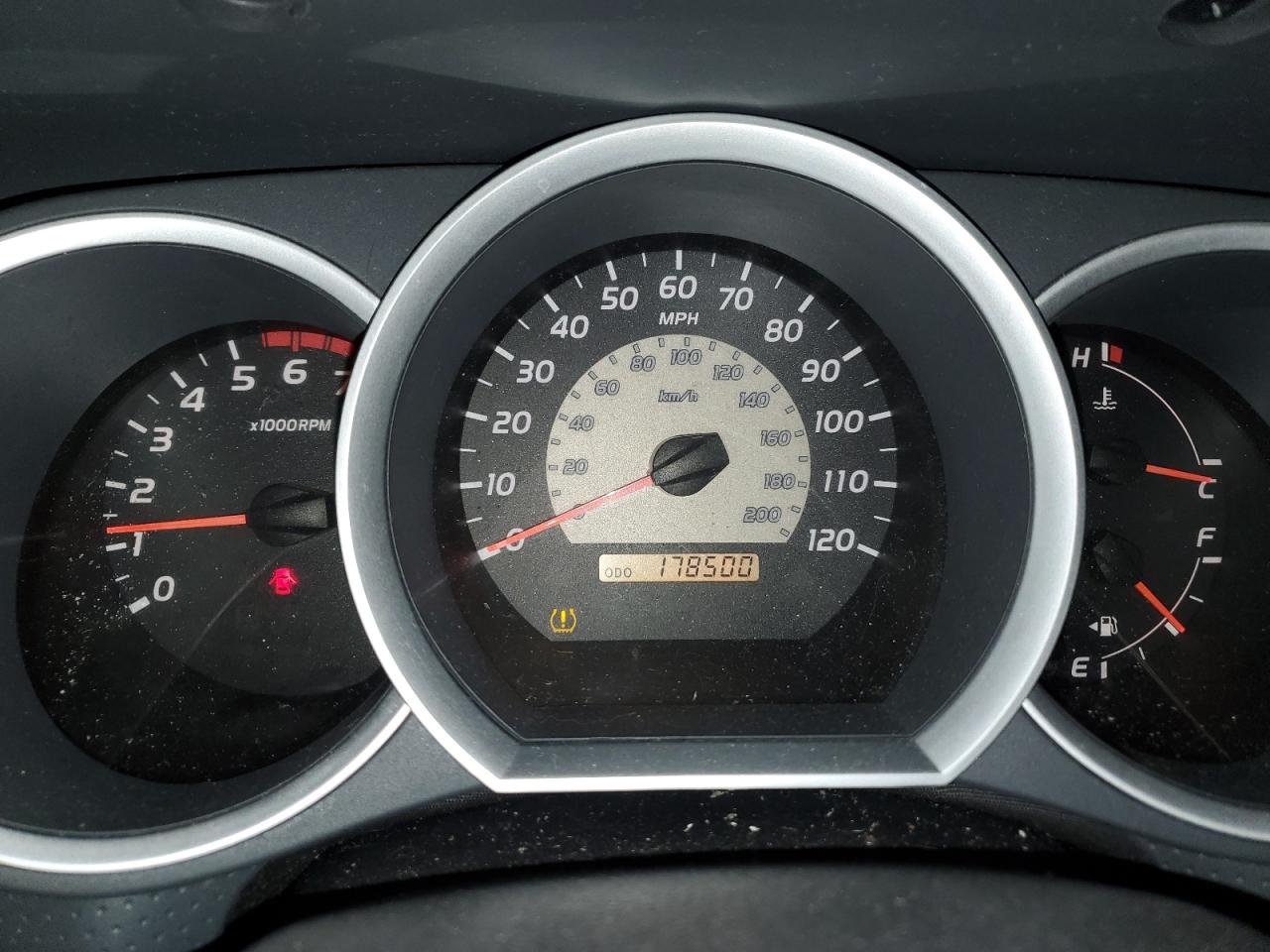 2008 Toyota Tacoma - Image 9