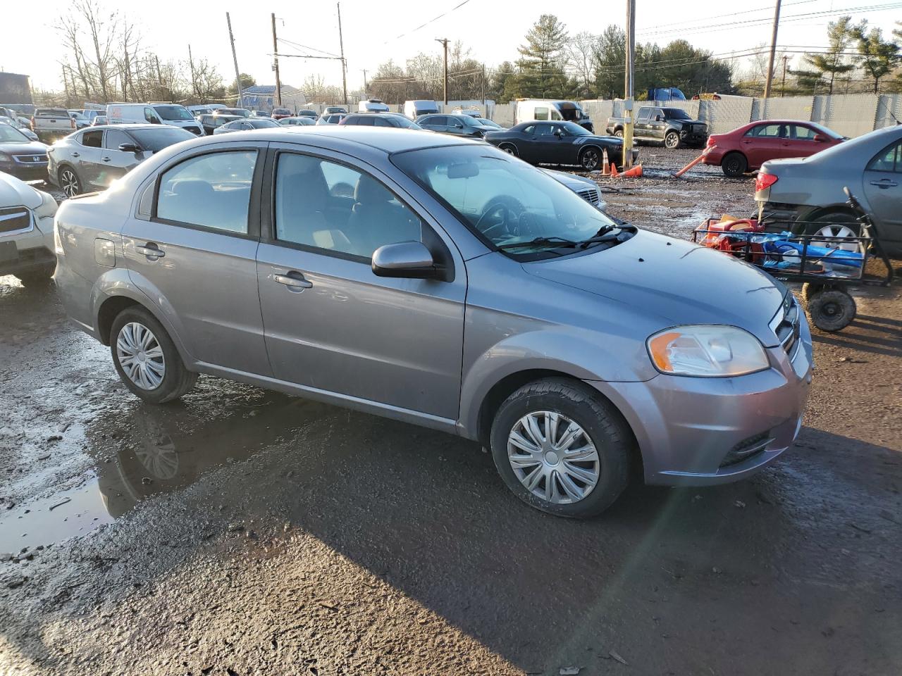2010 Chevrolet Aveo - Image 4