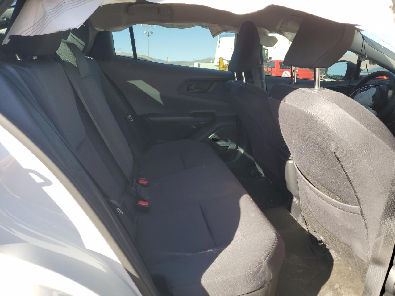 2024 Toyota Prius - Image 10