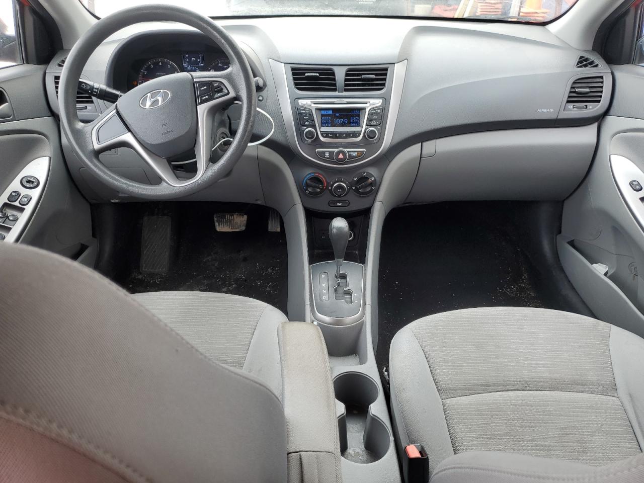 2016 Hyundai Accent - Image 8
