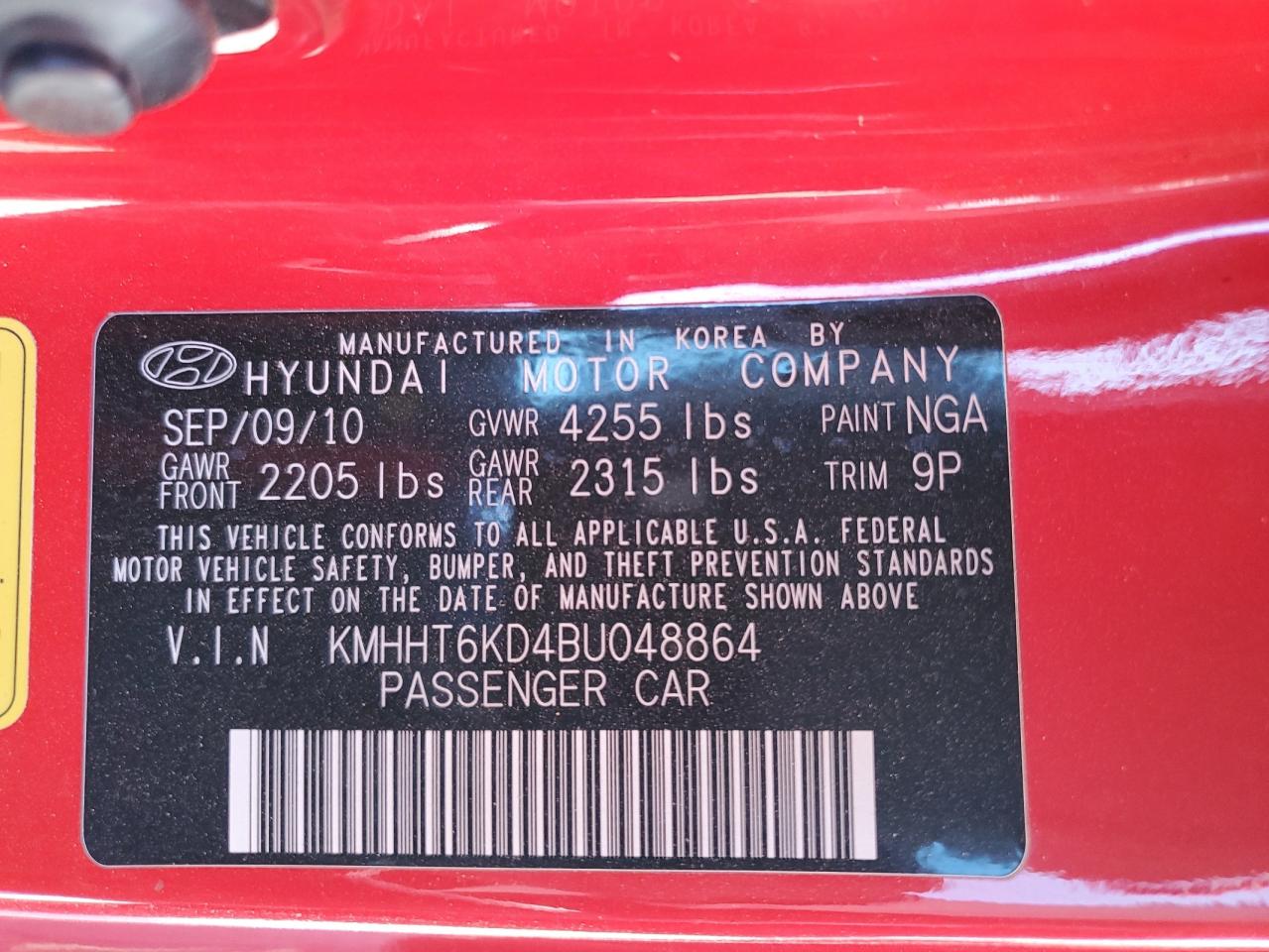 2011 Hyundai Genesis - Image 12