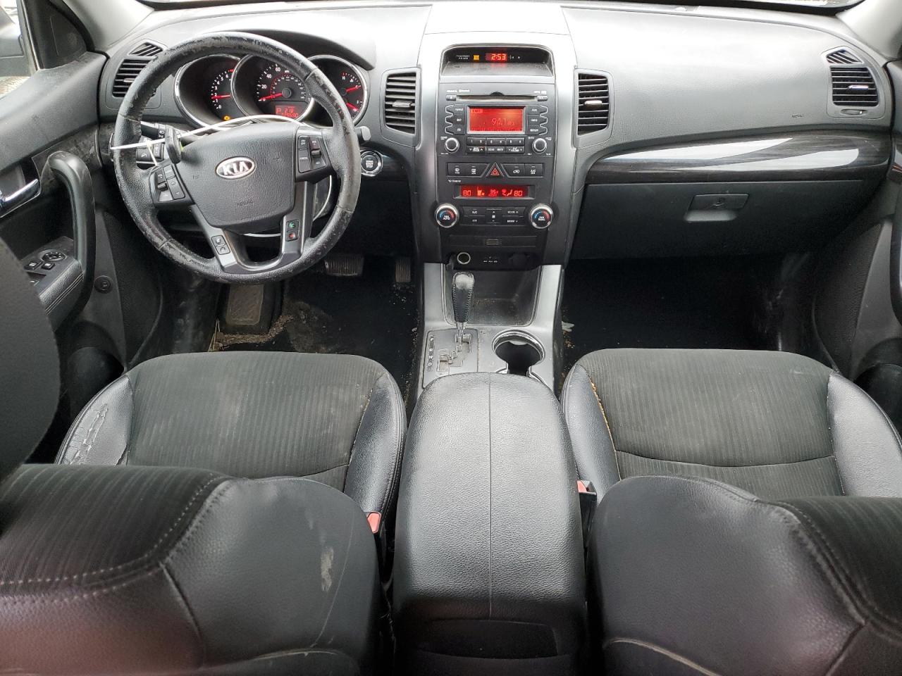 2011 Kia Sorento - Image 8