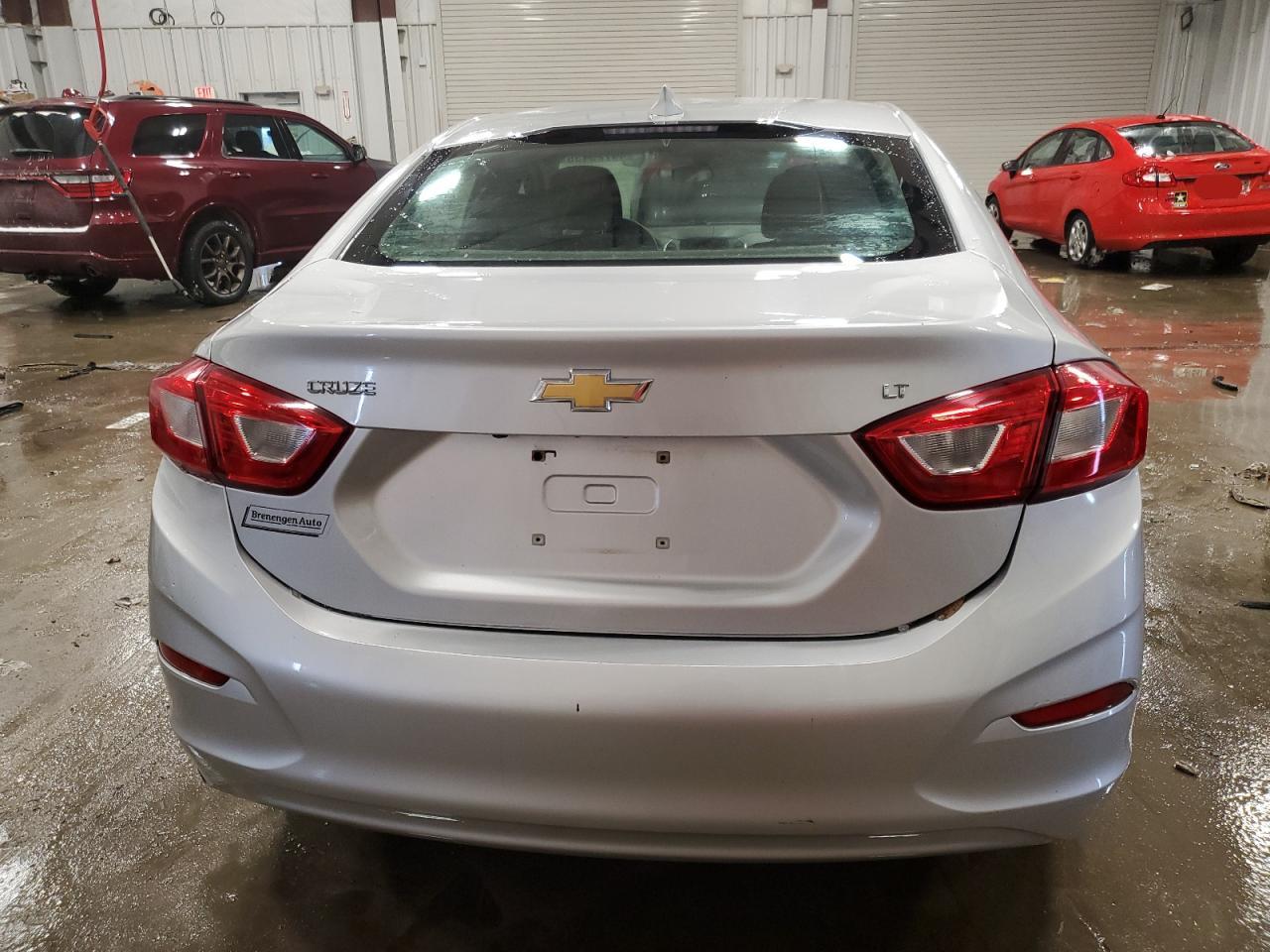 2018 Chevrolet Cruze - Image 6