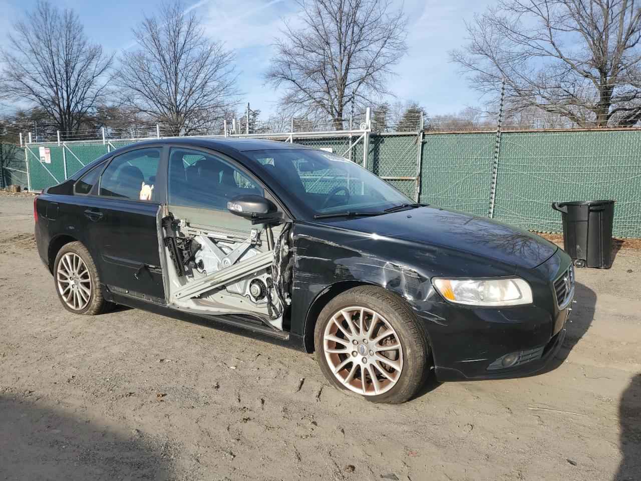 2009 Volvo S40 - Image 4