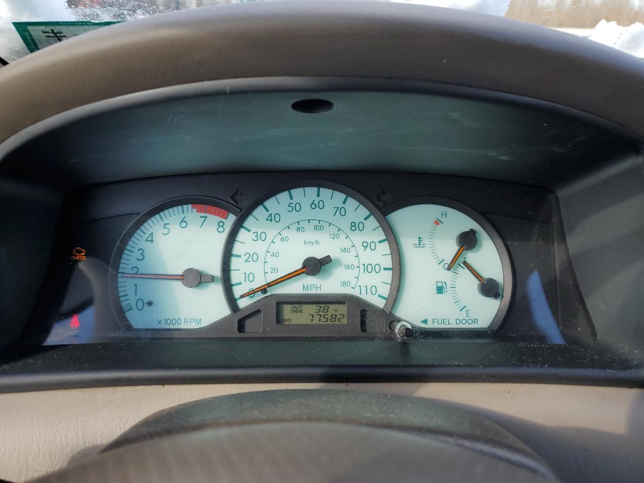 2004 Toyota Corolla - Image 9