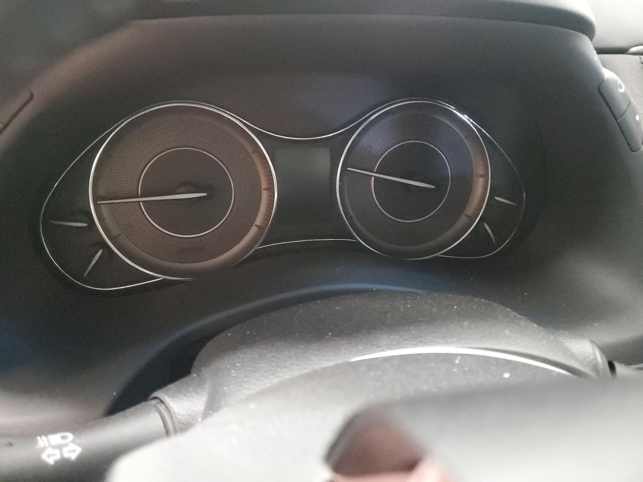 2014 Infiniti QX80 - Image 9