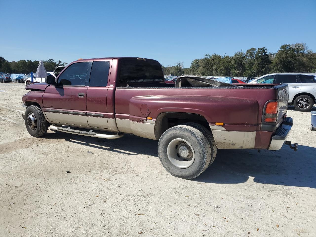 2001 Dodge RAM - Image 2