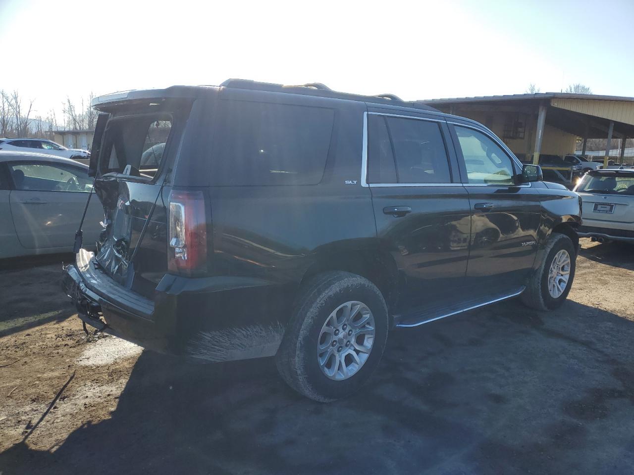 2019 GMC Yukon - Image 3