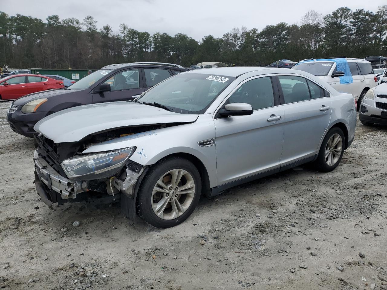 2015 Ford Taurus - Image 1