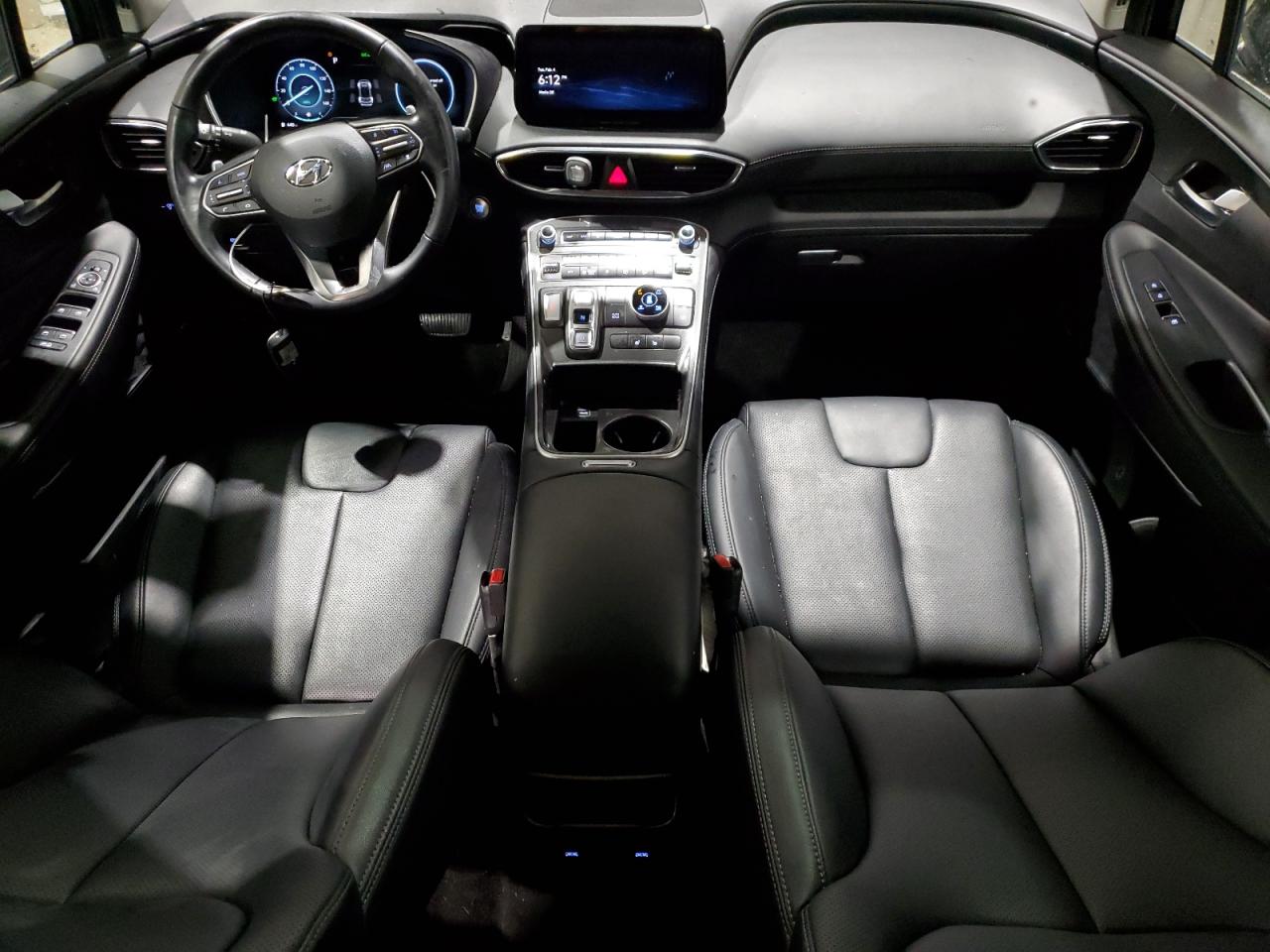 2023 Hyundai Santa Fe - Image 8