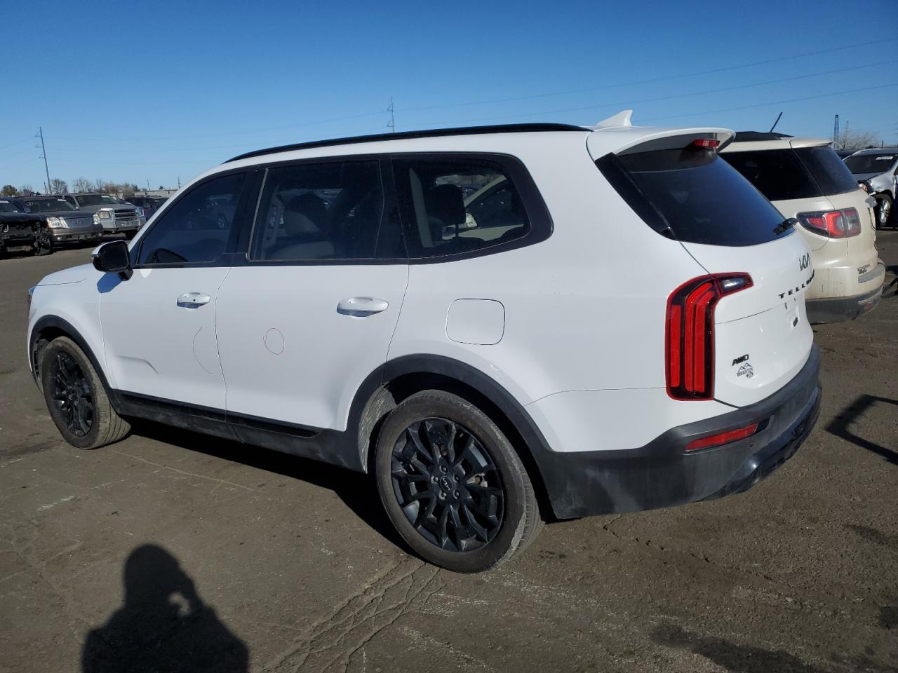 2022 Kia Telluride - Image 2