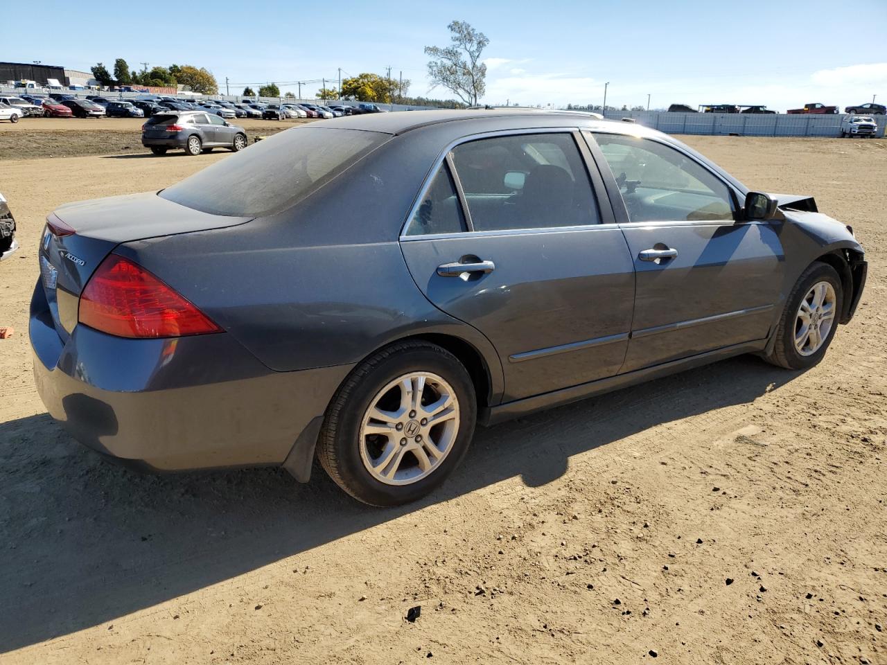 2007 Honda Accord - Image 3