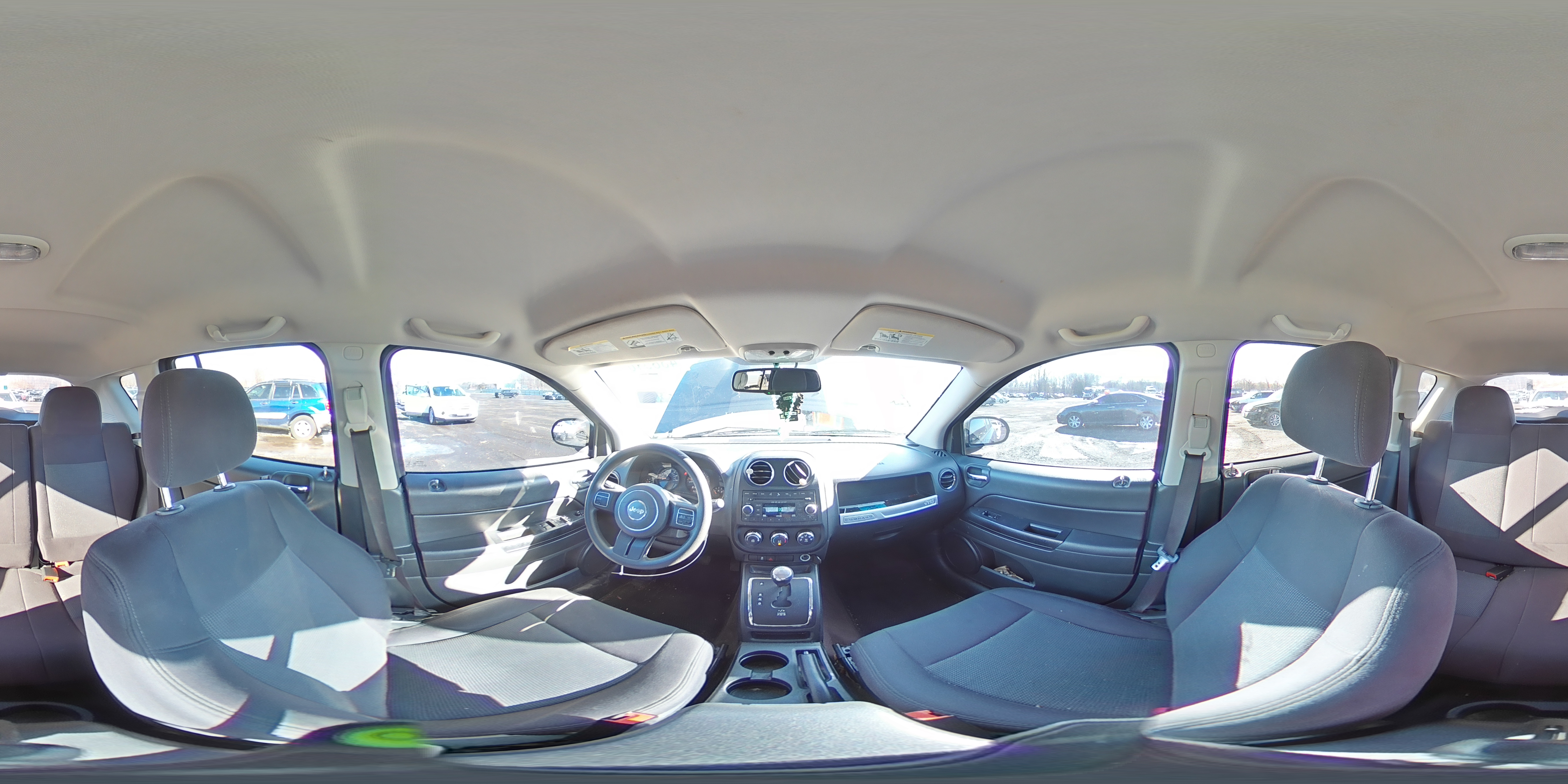 2014 Jeep Compass - Image 13