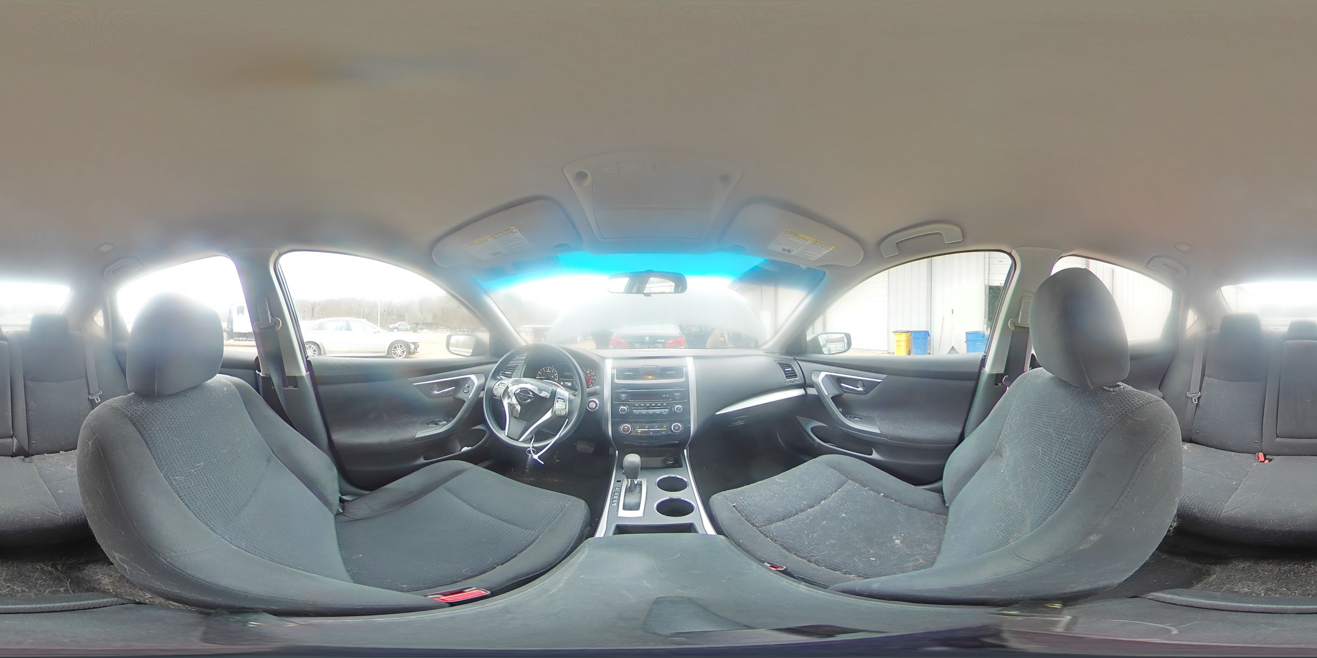 2015 Nissan Altima - Image 13