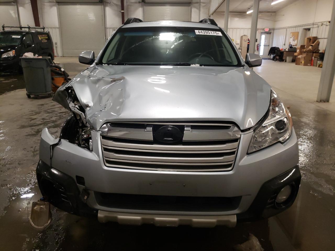 2013 Subaru Outback - Image 5