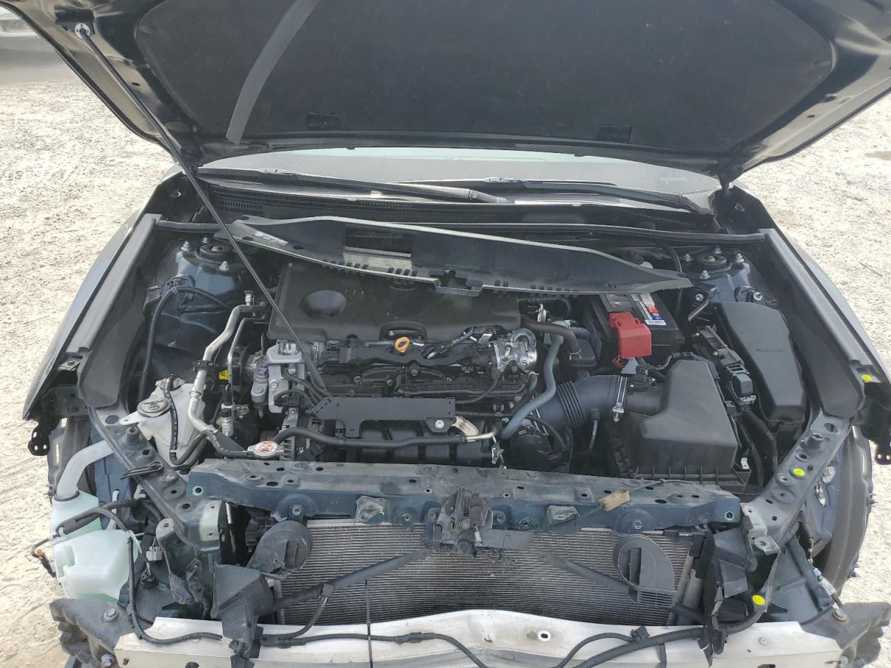 2021 Toyota Camry - Image 11