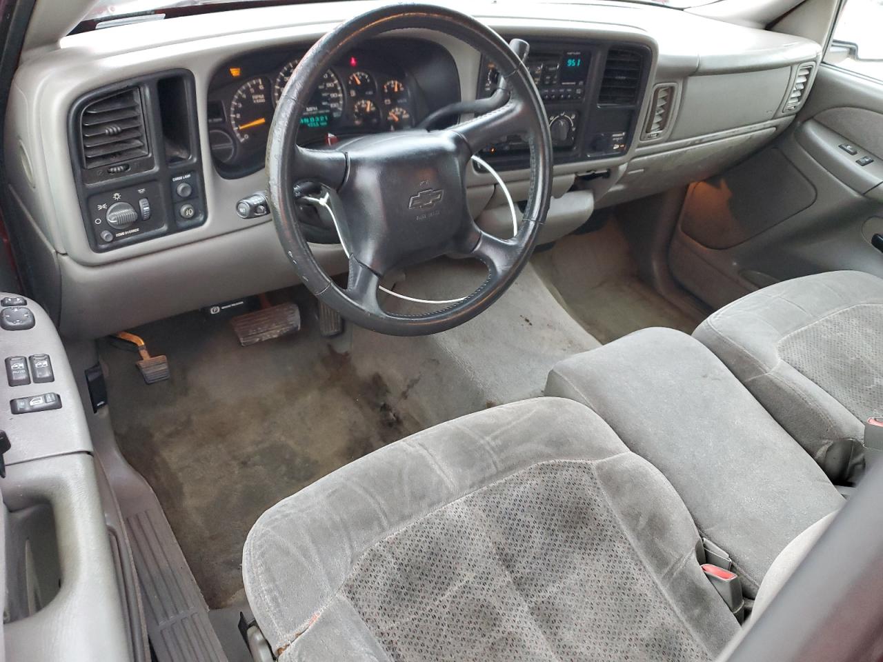 2000 Chevrolet Silverado - Image 8