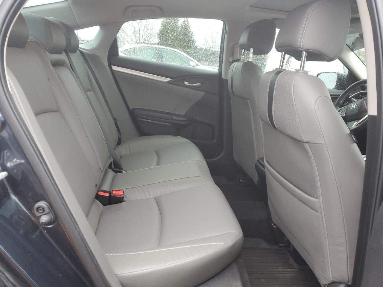 2018 Honda Civic - Image 10