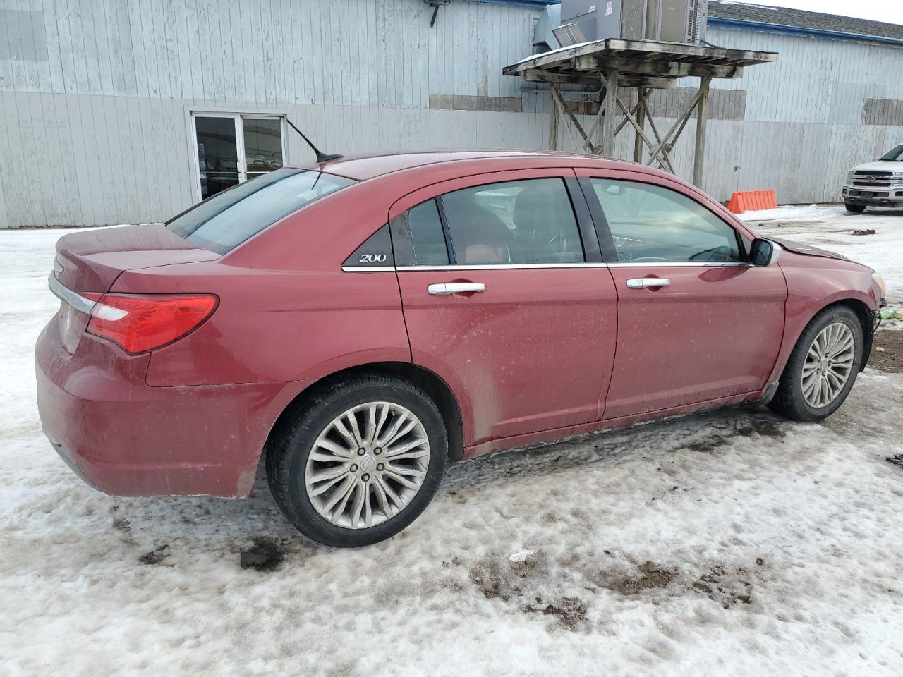 2013 Chrysler 200 - Image 3