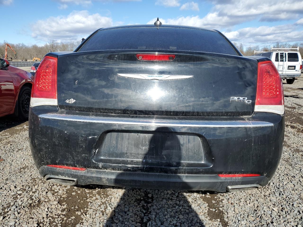 2016 Chrysler 300 - Image 6