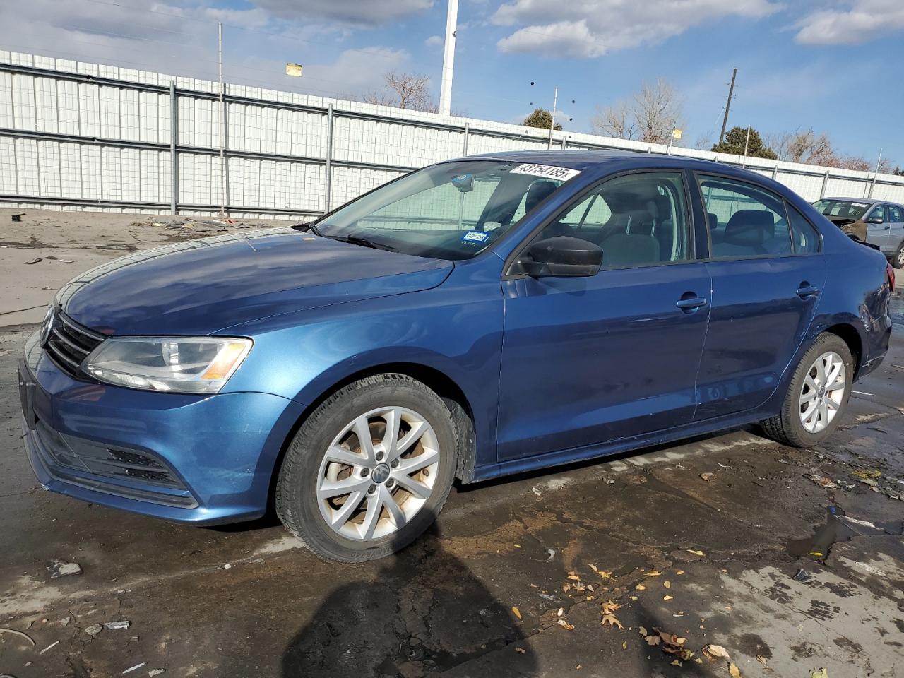 2015 Volkswagen Jetta - Image 1