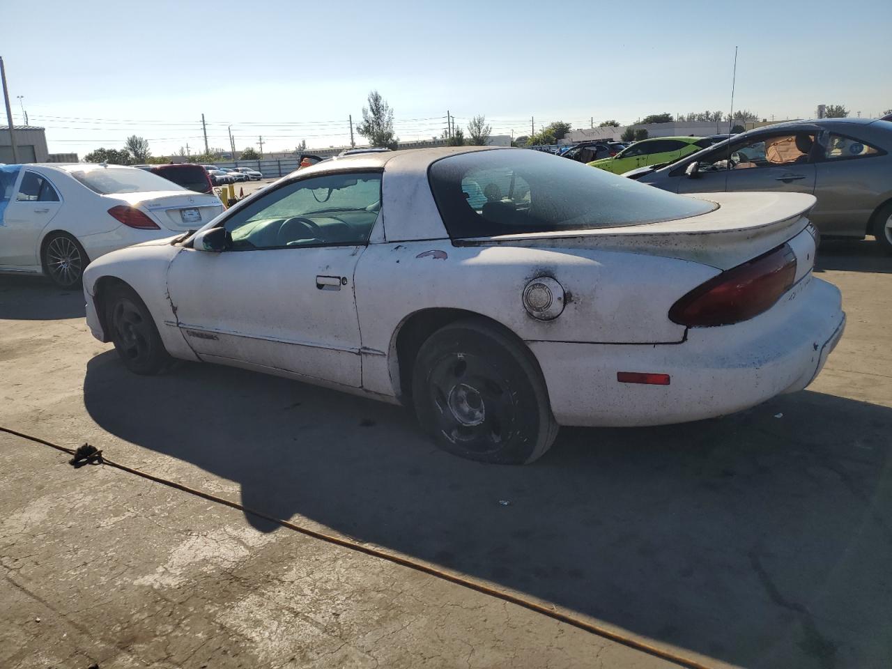 1994 Pontiac Firebird - Image 2