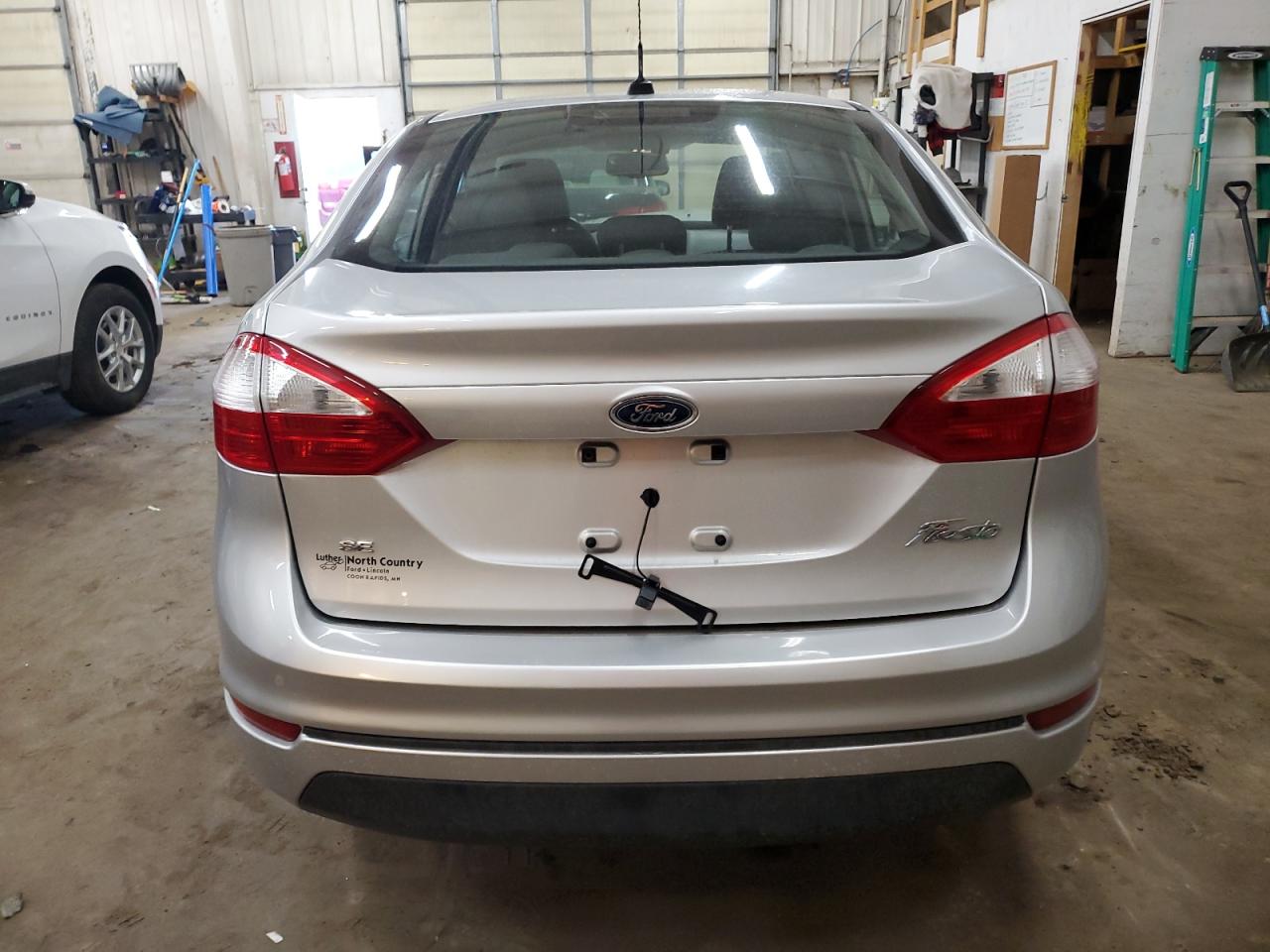 2015 Ford Fiesta - Image 6