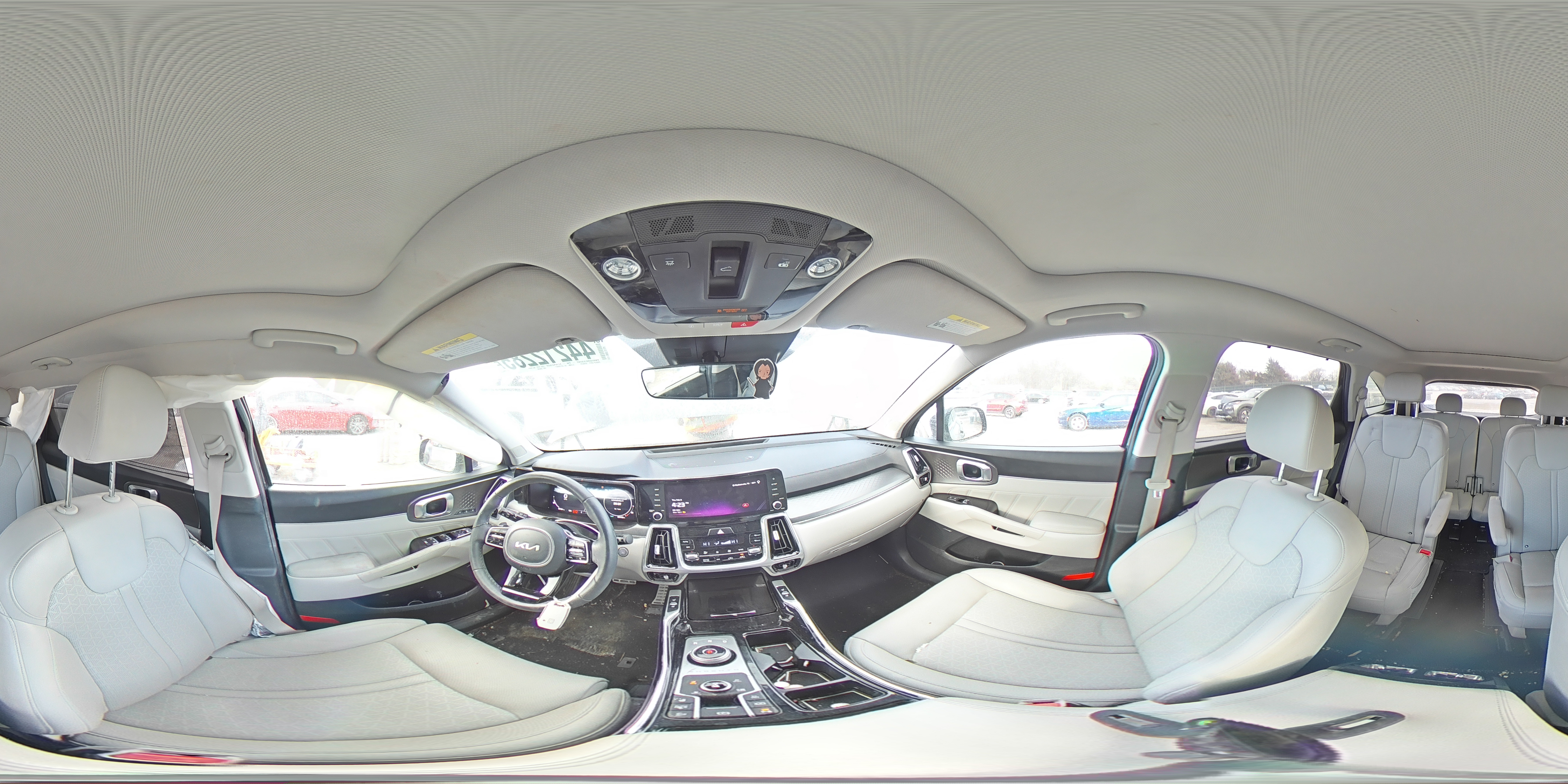 2024 Kia Sorento - Image 13