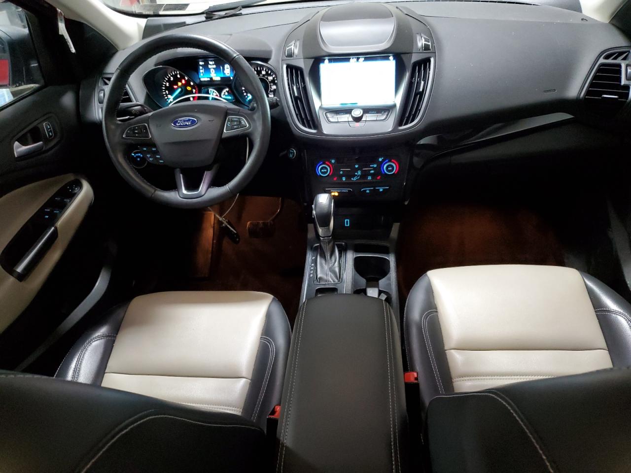 2019 Ford Escape - Image 8