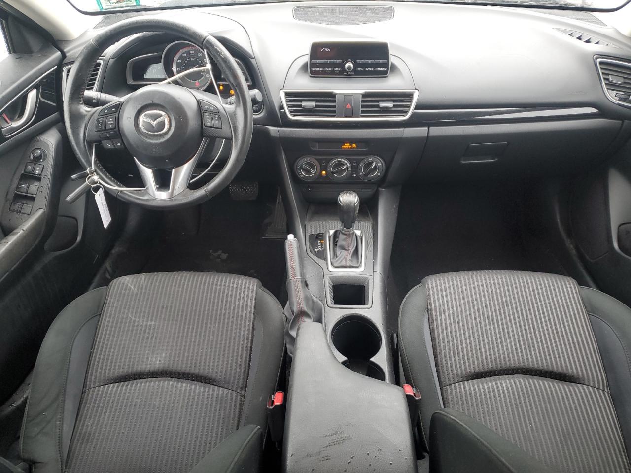 2014 Mazda 3 - Image 8
