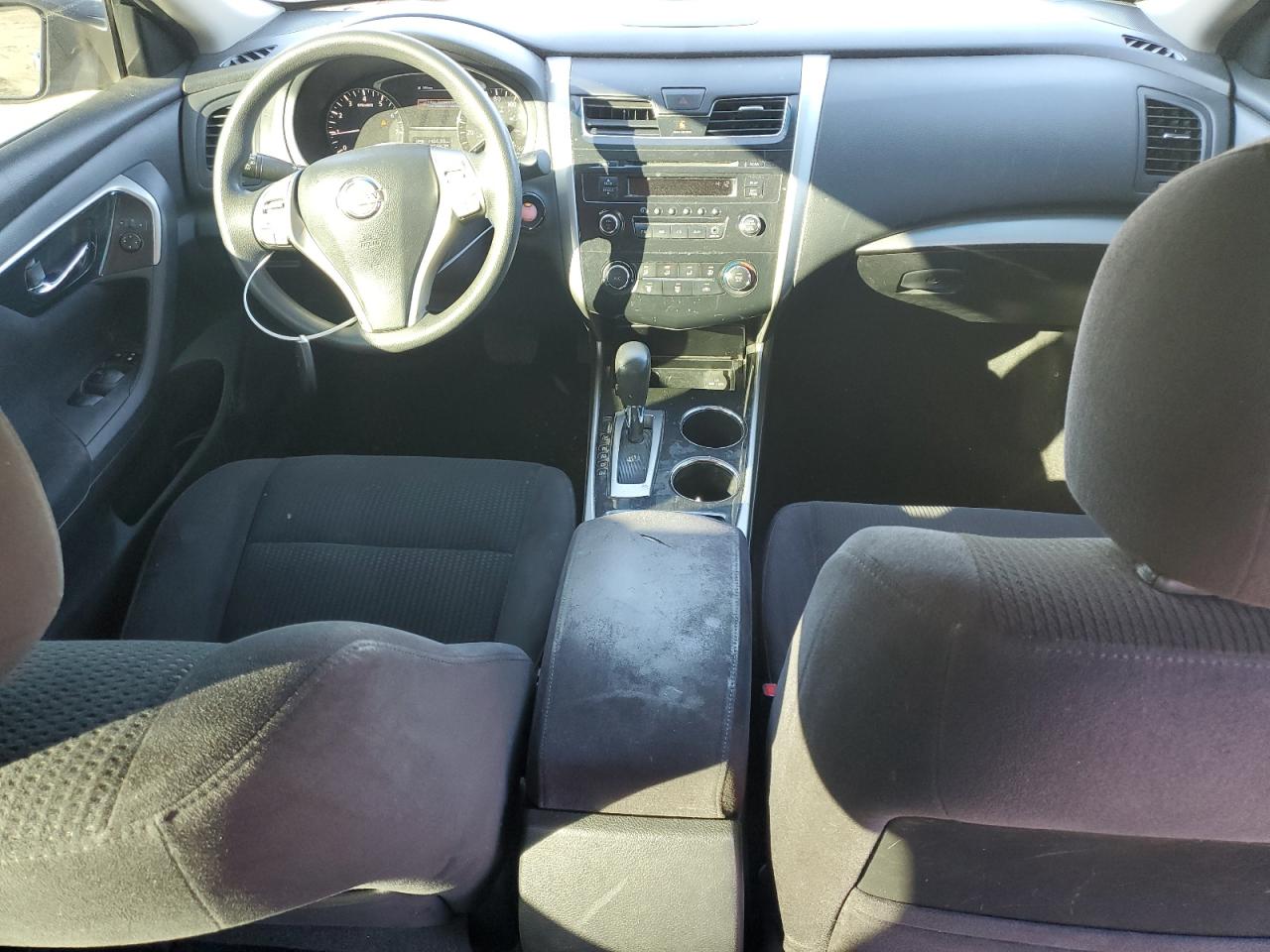 2014 Nissan Altima - Image 8