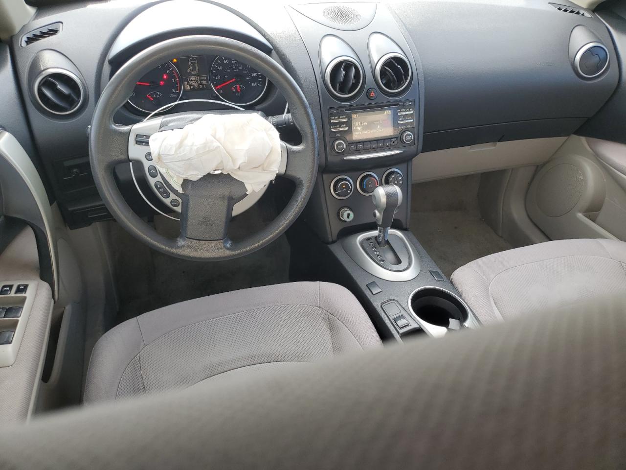 2013 Nissan Rogue - Image 8