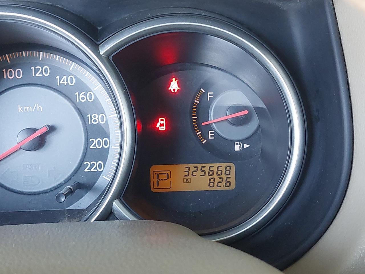 JN1CC11C28T017642 - 2008 Nissan TIIDA - #45432115
