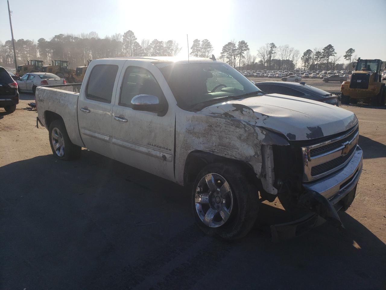 2013 Chevrolet Silverado - Image 4