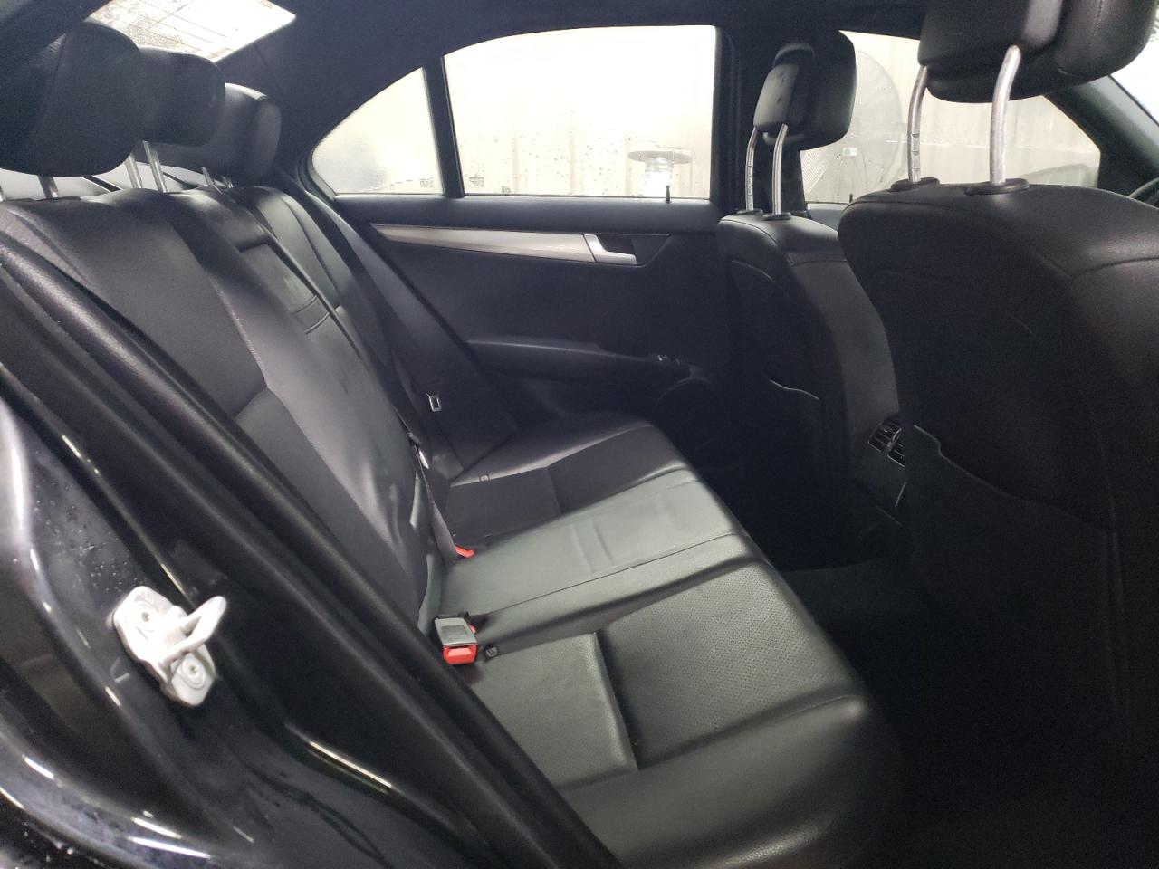 2012 Mercedes-Benz C-klasse - Image 10