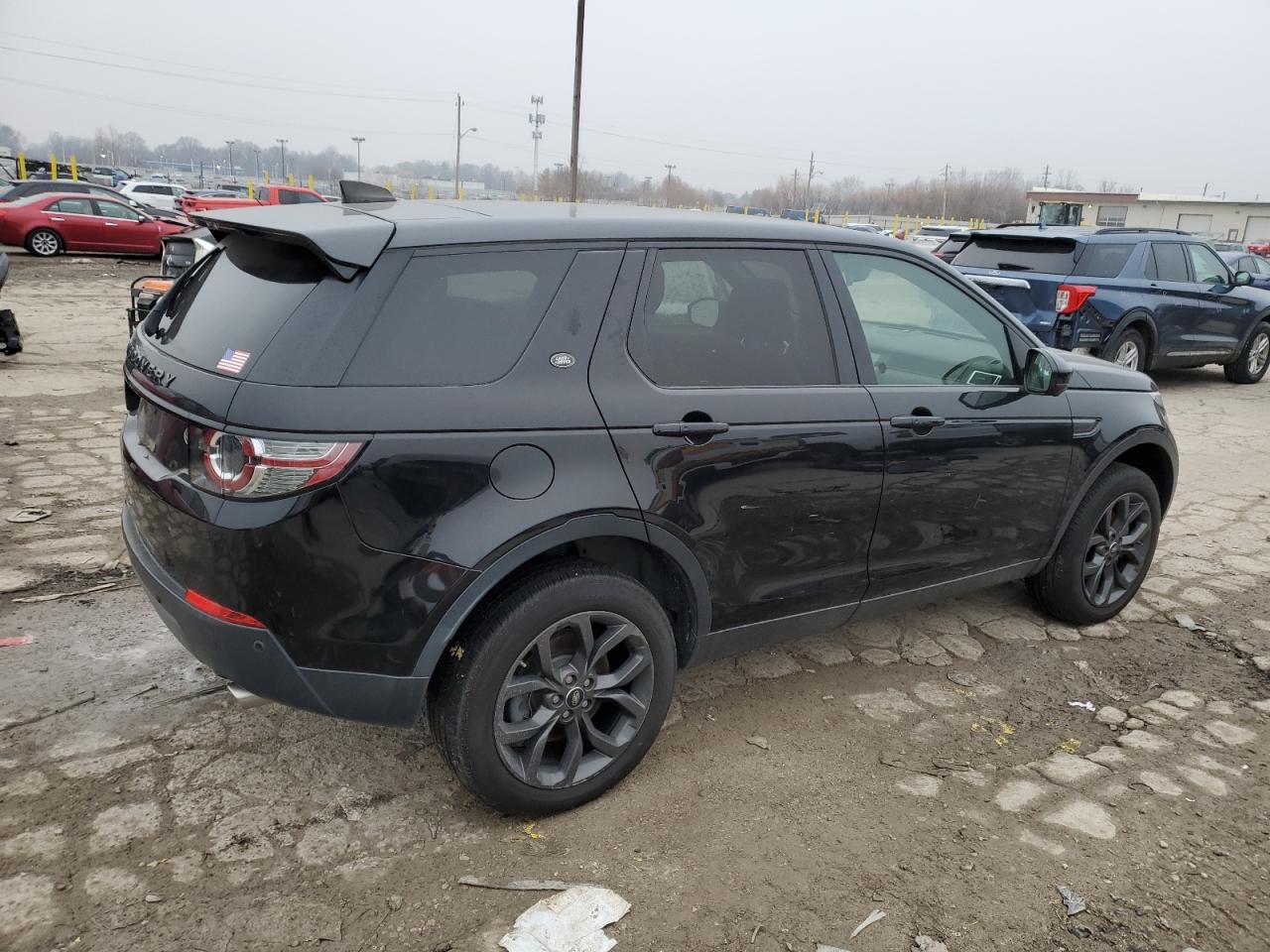 2019 Land Rover Discovery - Image 3