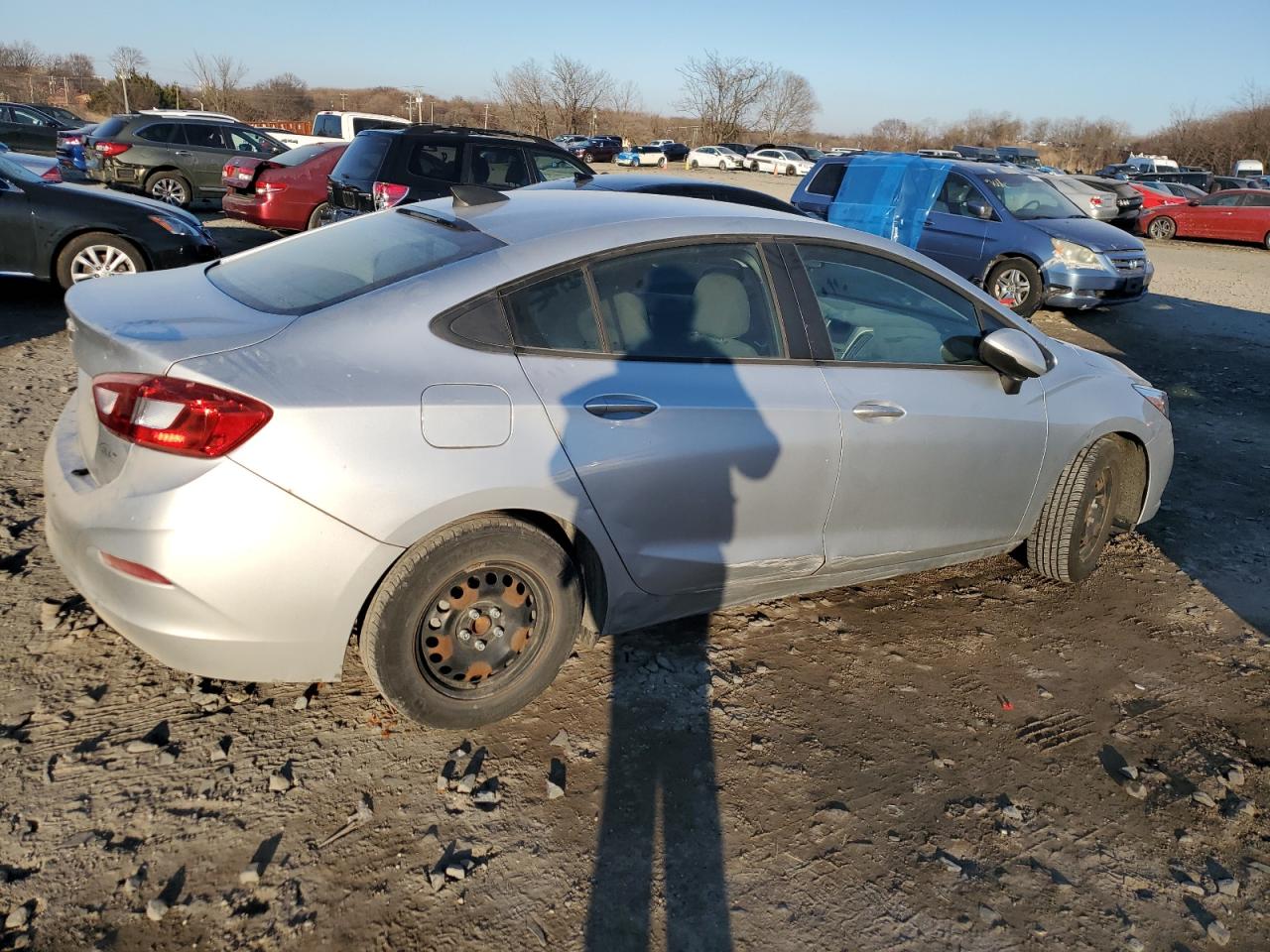 2017 Chevrolet Cruze - Image 3