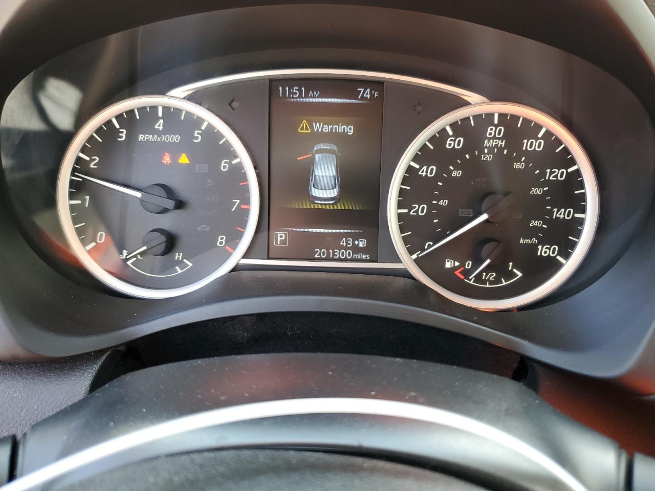 2016 Nissan Sentra - Image 9