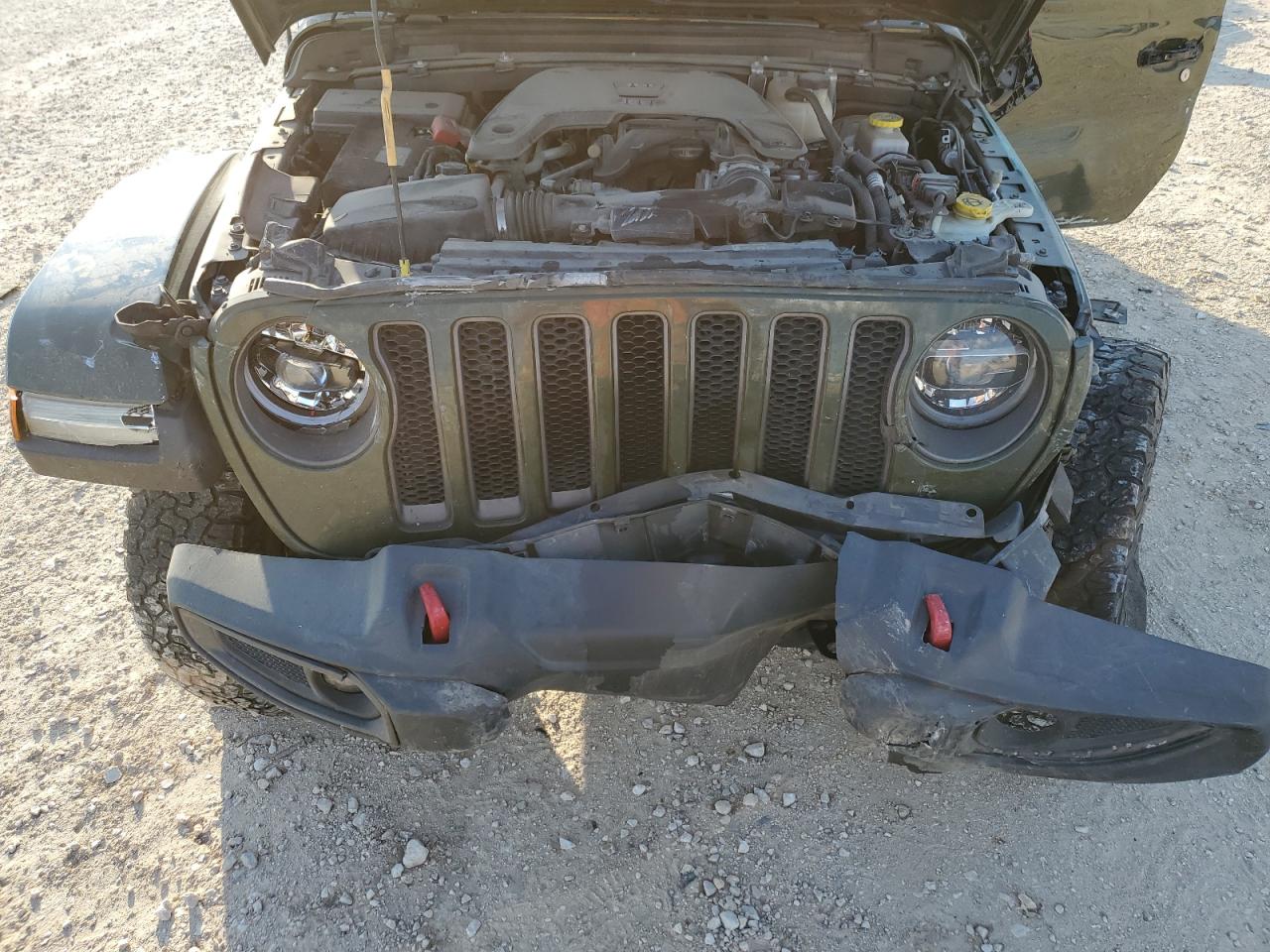 2020 Jeep Wrangler - Image 13