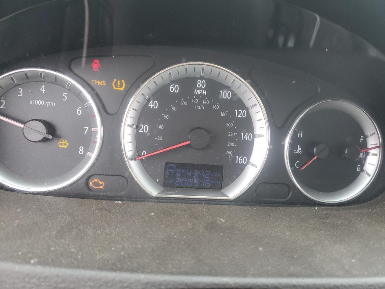 2010 Hyundai Sonata - Image 9