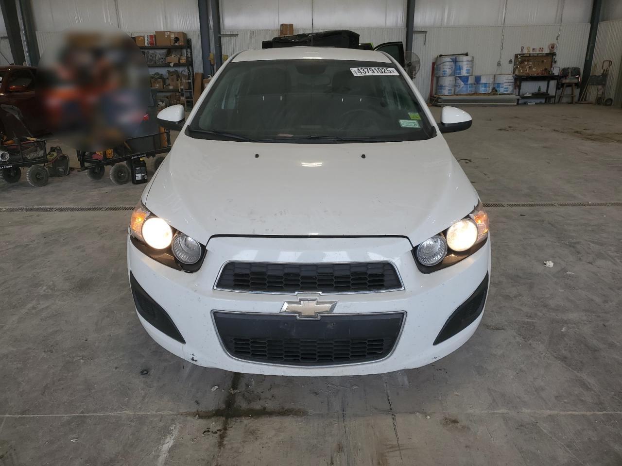 2012 Chevrolet Sonic - Image 5