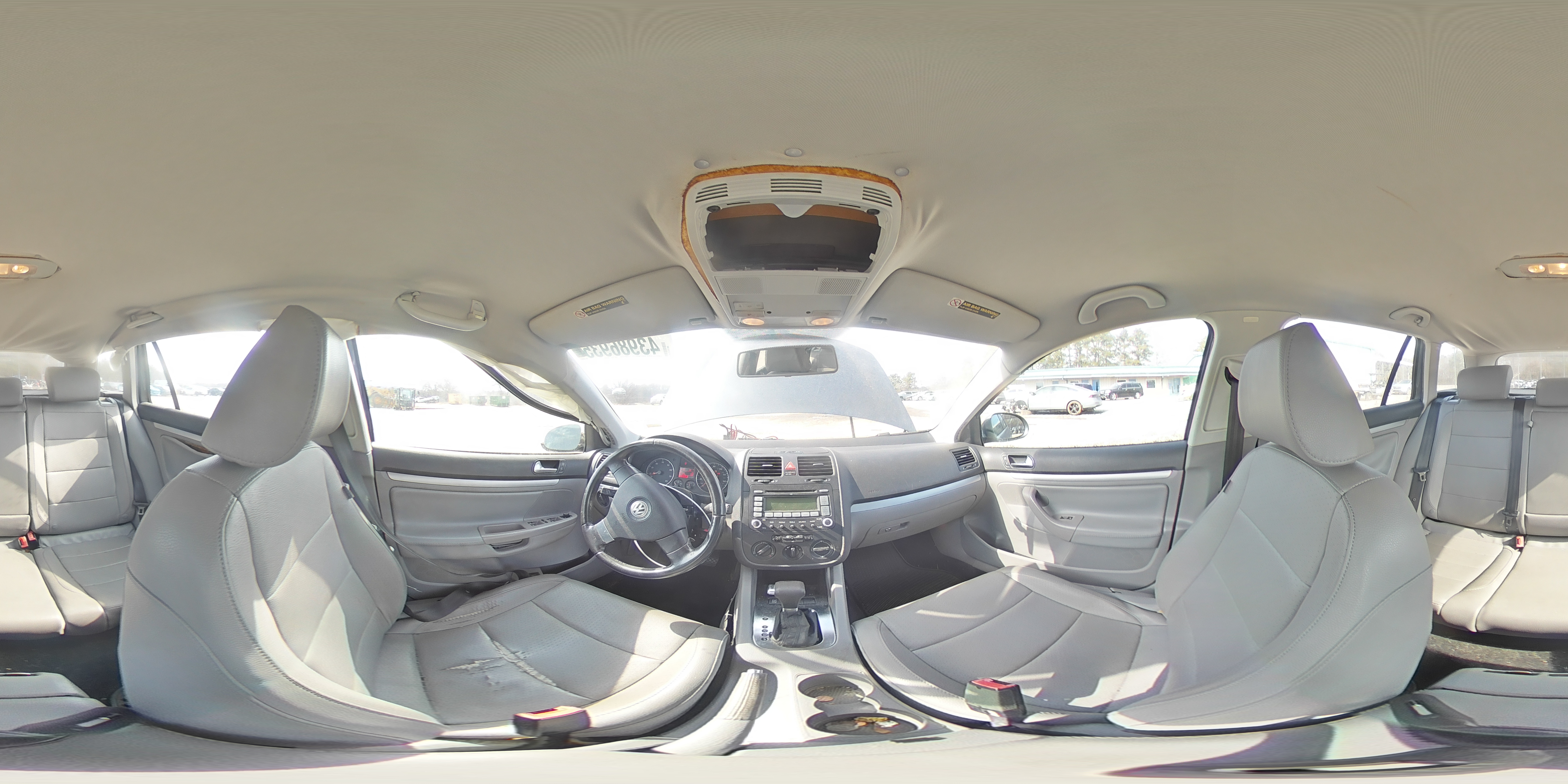 2009 Volkswagen Jetta - Image 14