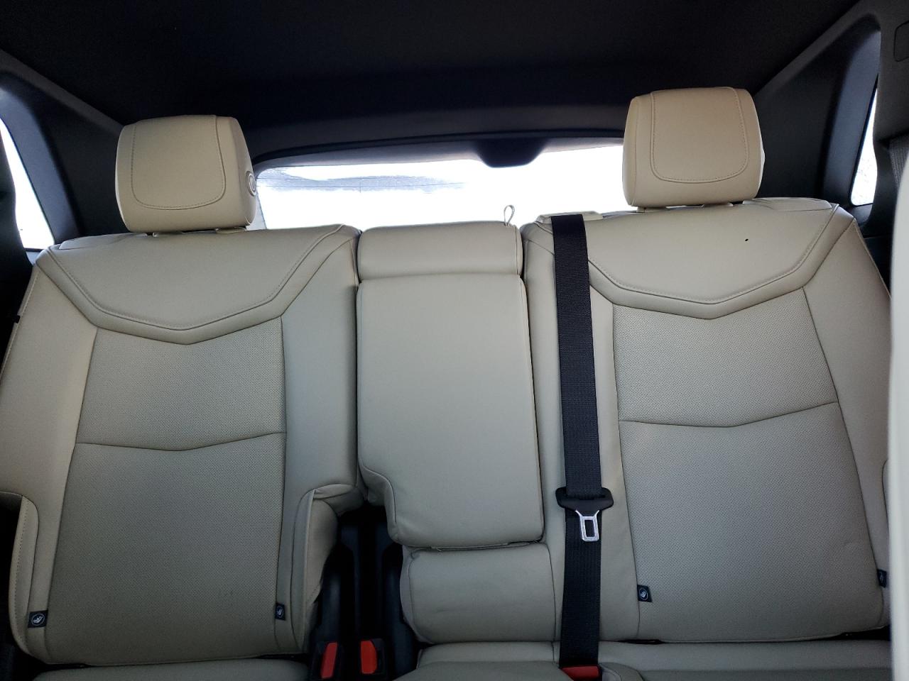 2019 Cadillac XT5 - Image 10