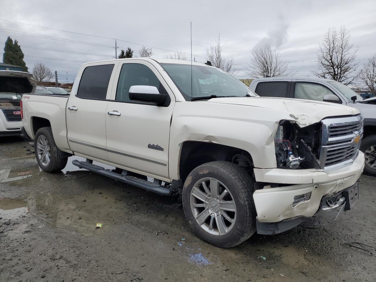 2014 Chevrolet Silverado - Image 4