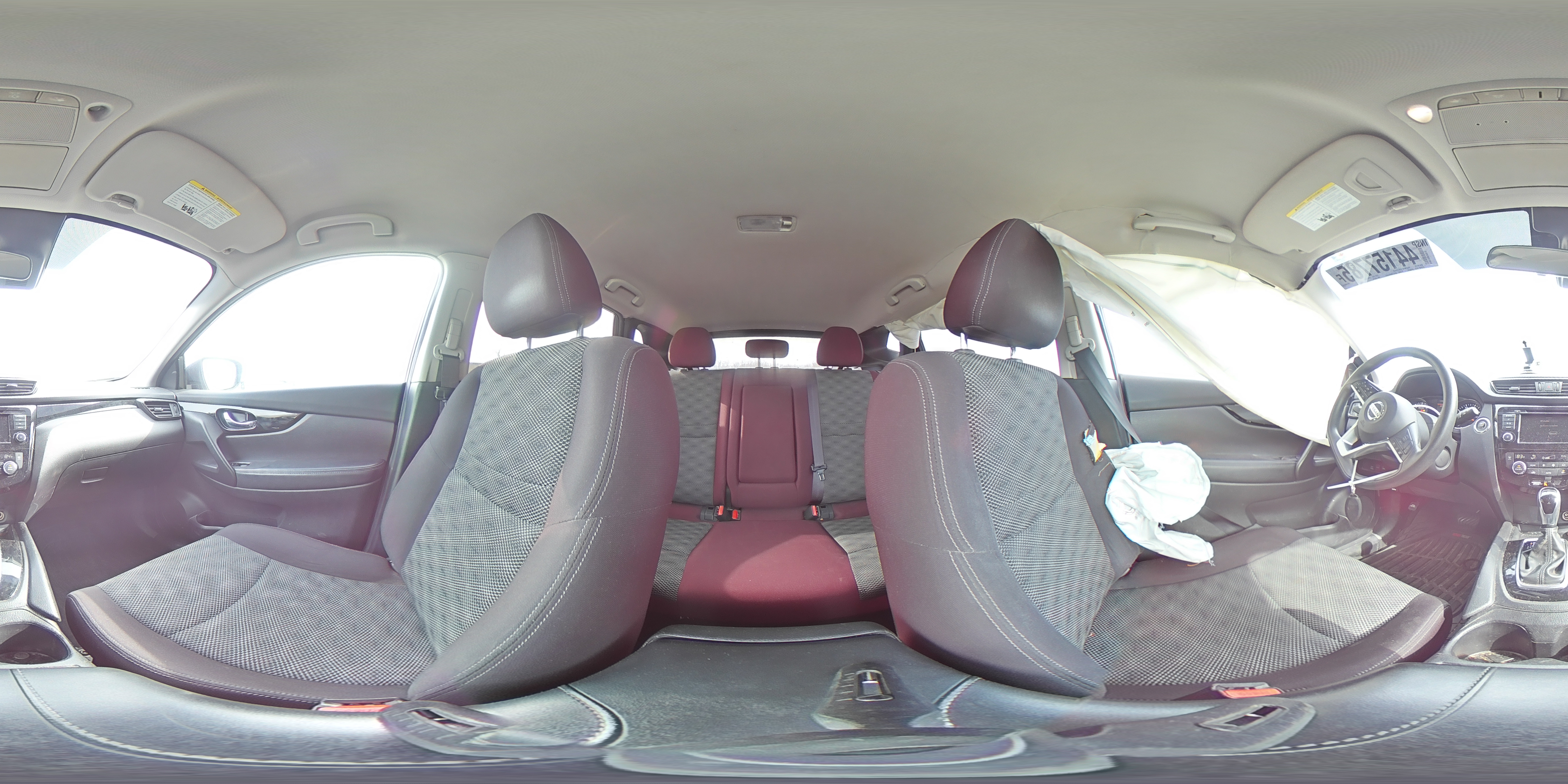 2020 Nissan Rogue - Image 13